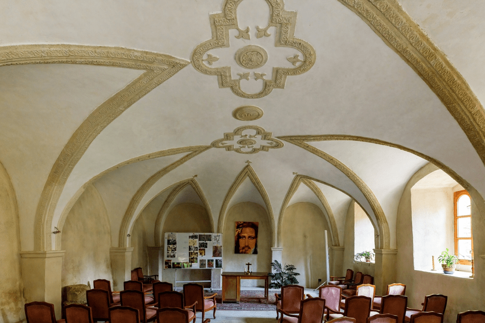 Castelul Bethlen, Criș - interior